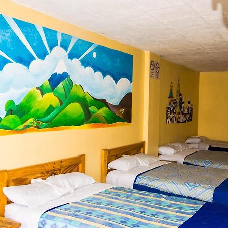 Готель La Posada Del Viajero Латакунґа Екстер'єр фото